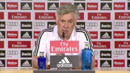 Ancelotti: "Comprensibili i fischi a Benzema"
