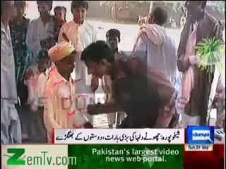 3 foot dulhan wed with 5 foot dulhan