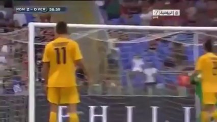 Football : l'incroyable lob de Miralem Pjanić