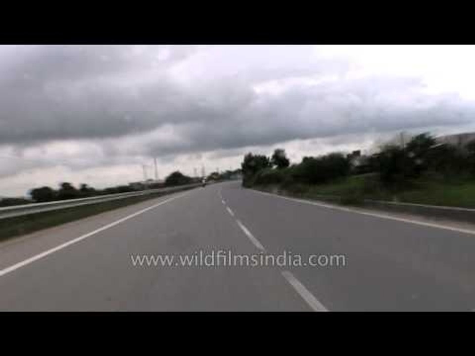 Drive from Delhi to Jaipur