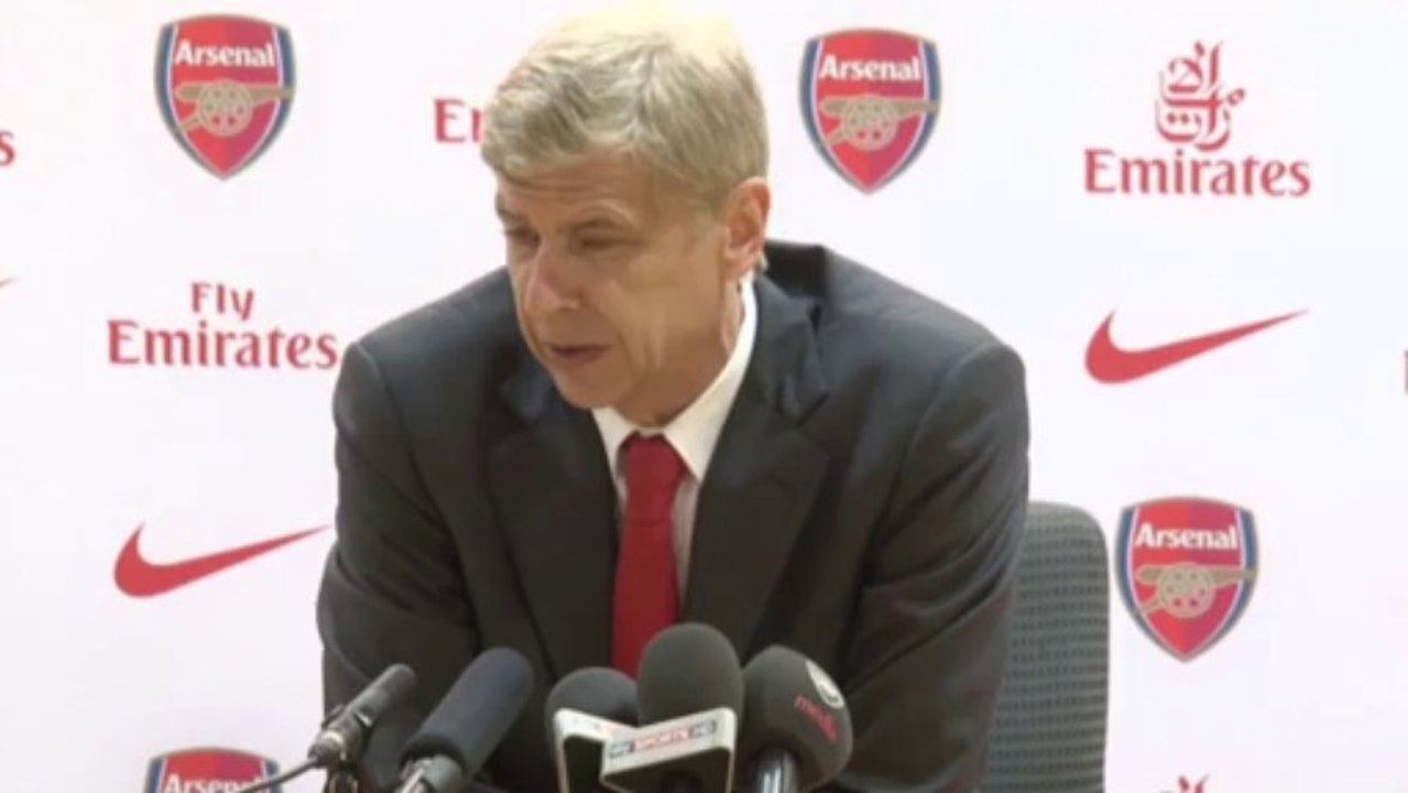 Czy Arsenal kogos dzis kupi?