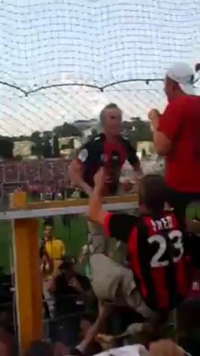 "La Der du Ray" - Robby Langers au grillage de la Populaire Sud