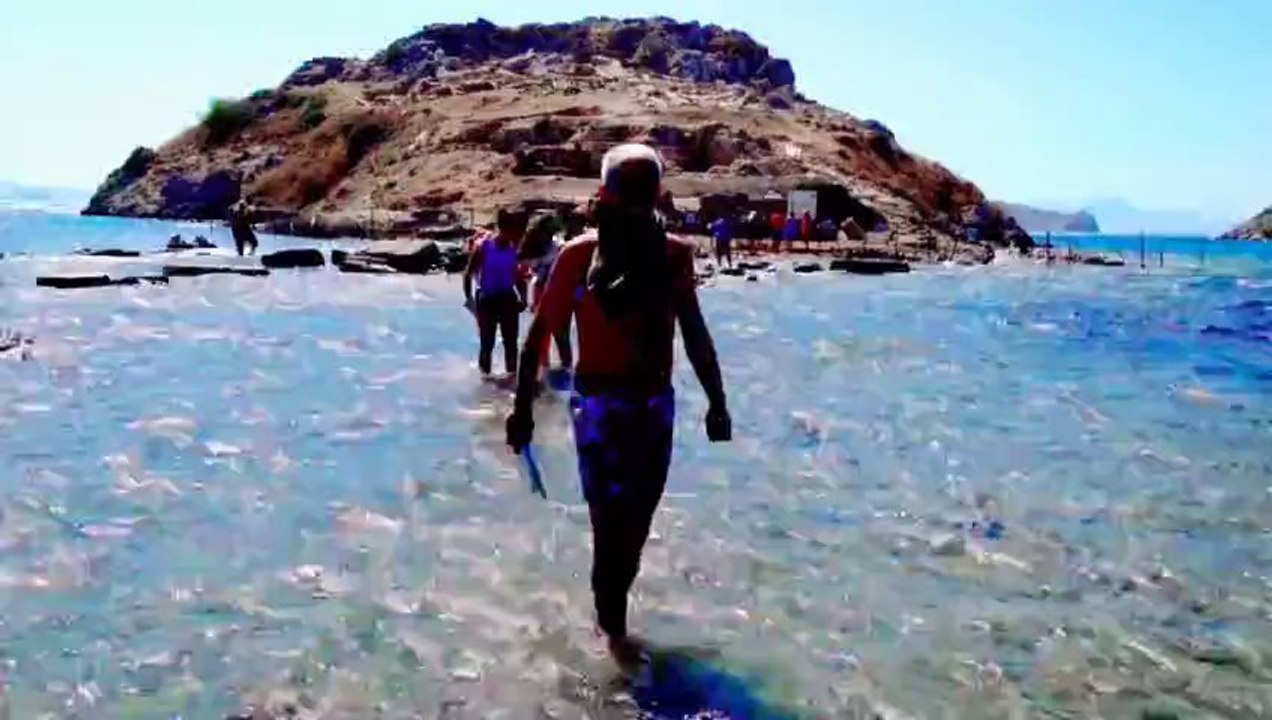 Gümüşlük, Bodrum, Kadı kalesine denizden yürüyüş,,,