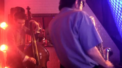 Caravan - @ Monday Night Jam (2013-07-01)