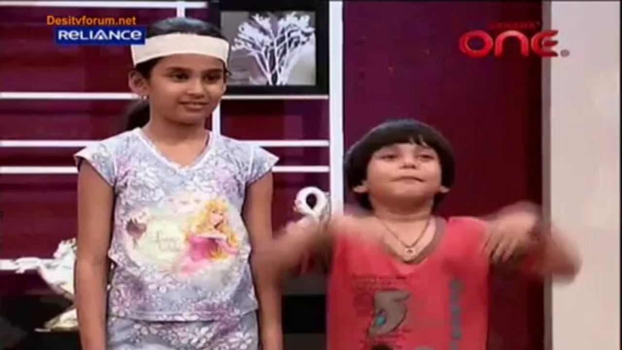 Jhilmil Sitaron Ka Aangan Hoga 2nd September 2013 Video Watch Online pt1