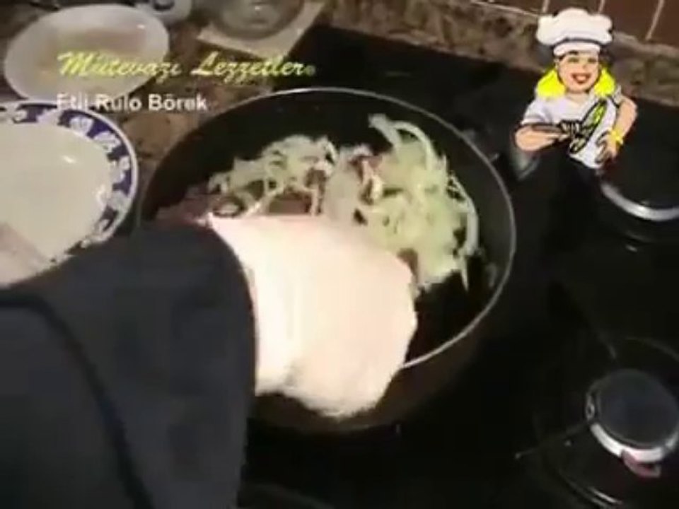 Etli Rulo Börek Tarifi - Nefis Yemek Tarifi