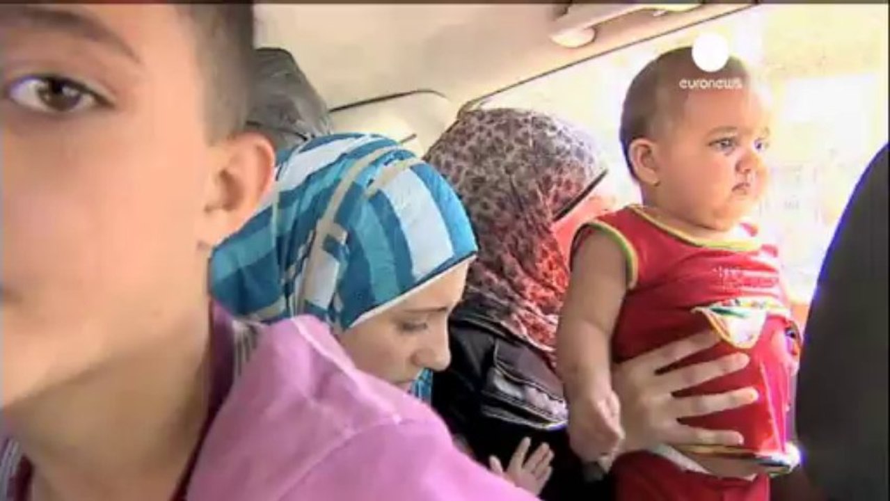 Syrian rebels clash with Assad forces in Damascus
