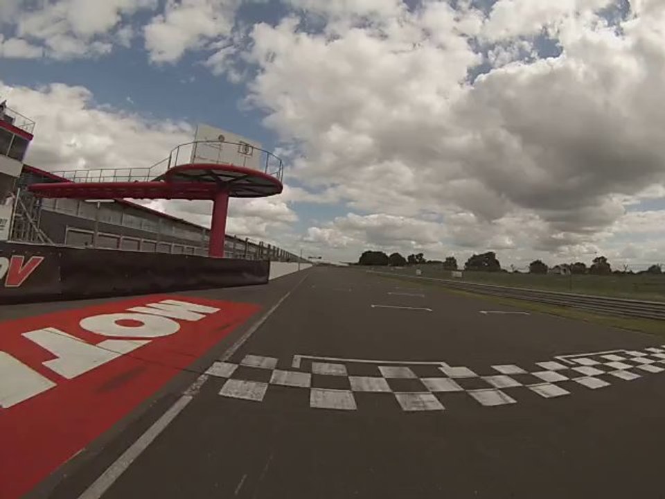 Journée Open du 19 08 13 Nico Vigeant 4 ème session sur casque François 600 Gsxr 2 ème partie