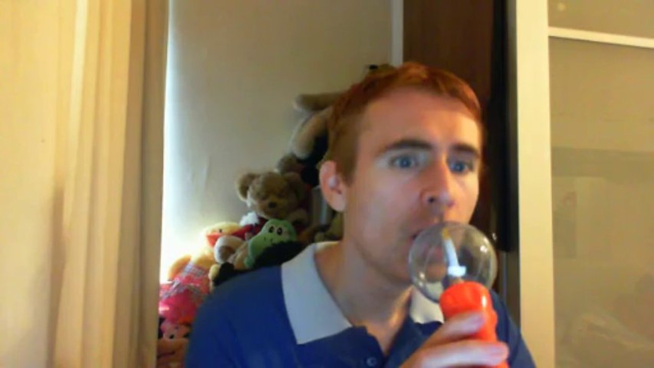 Wiwi égratigne "la fièvre du zouk love" de Perle Lama