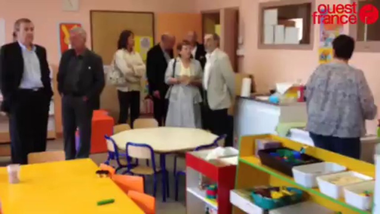 Rentrée scolaire: la tournée des élus - Écoles...