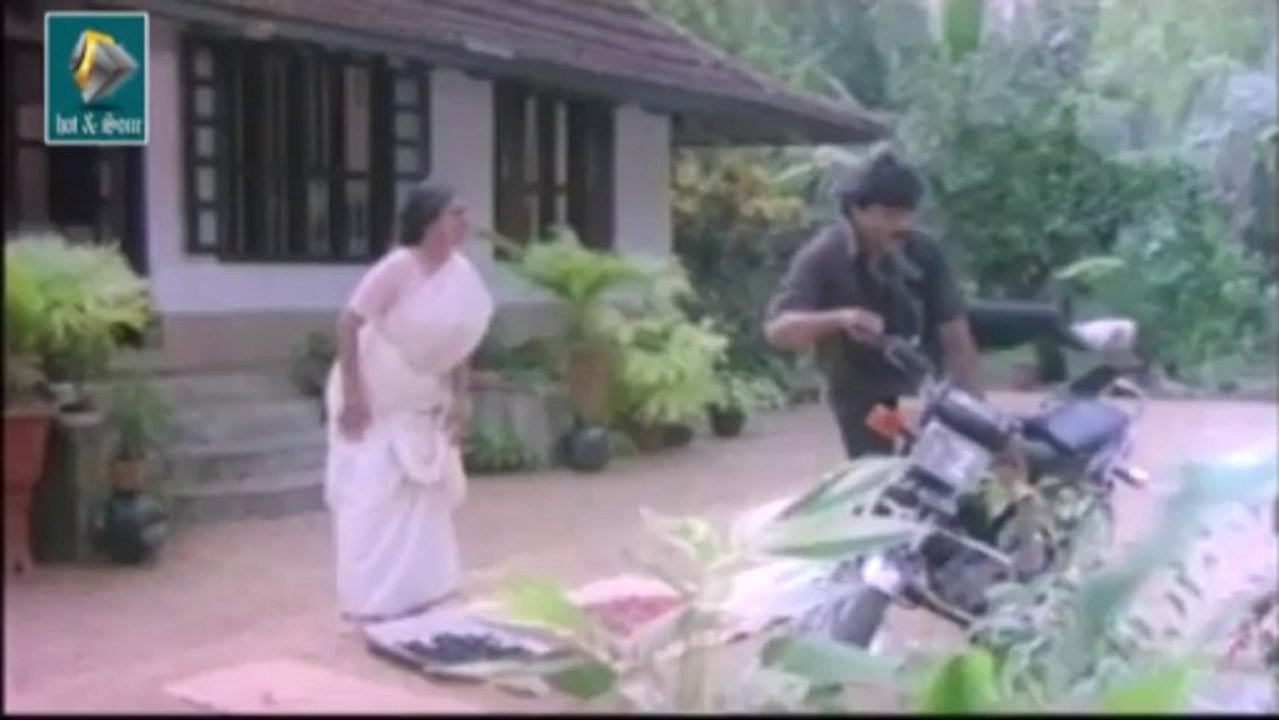 Malayalam Action Movie scene - SAHTHYAPRATHINJA CLIP 026
