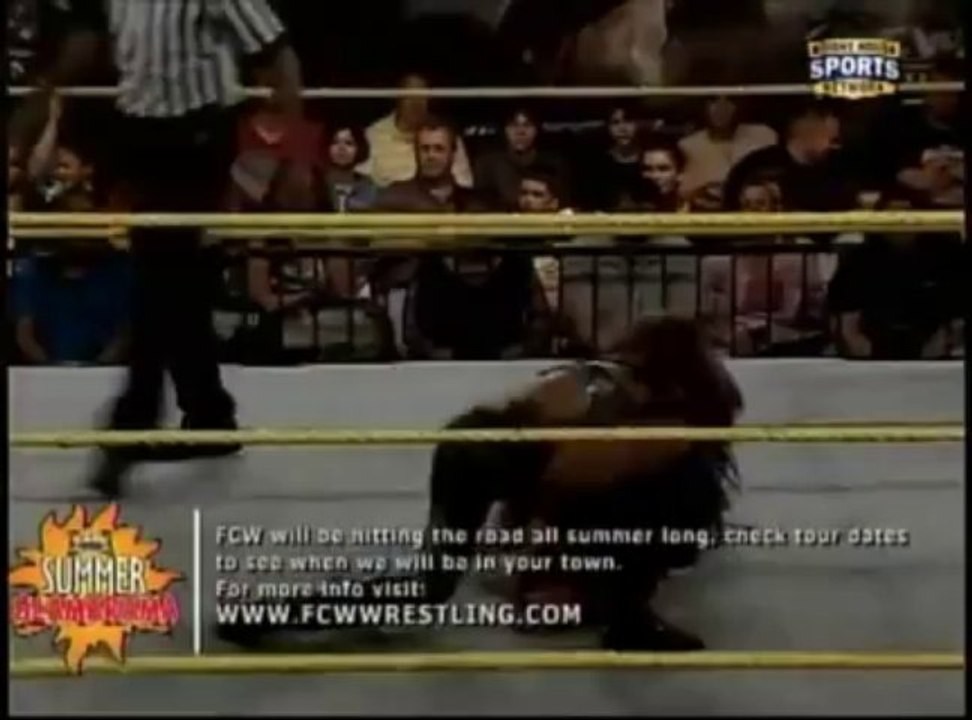 FCW - AJ Lee, Kaitlyn, & Caylee Turner vs. Sonia, Audrey Marie, & Raquel Diaz