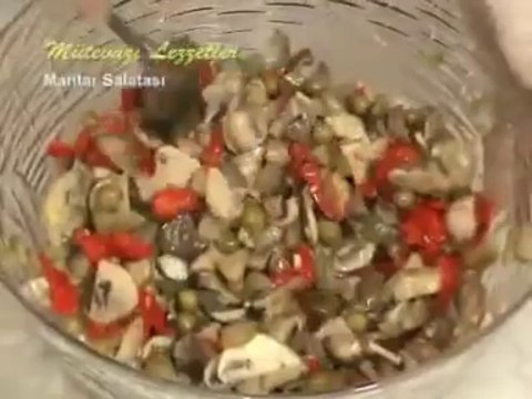 Mantar Salatası Tarifi - Nefis Yemek Tarifi