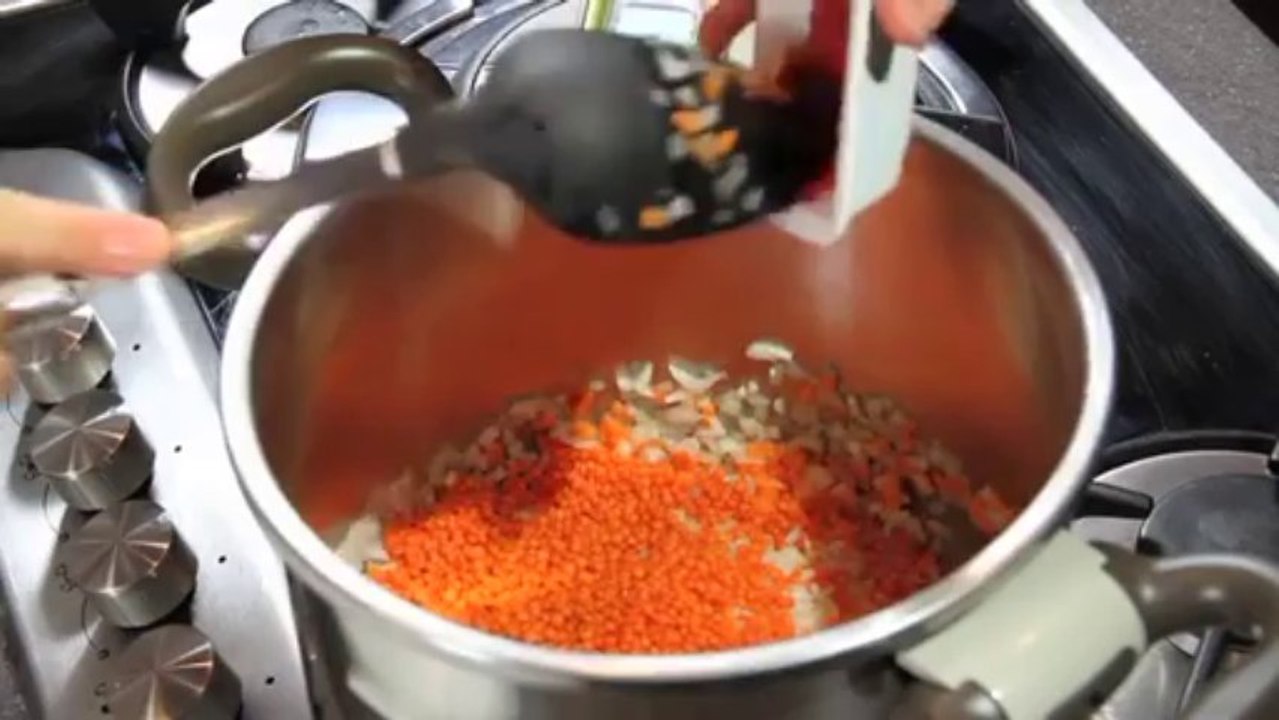 Mercimek Çorbası Tarifi - Nefis Yemek Tarifi