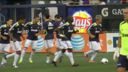 Mixed reactions to Ozil departure