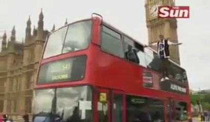 A Man is Levitating in the Air - Awesome Video