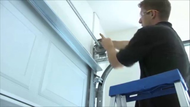 Garage Door Springs Replacement Made Easy - (800) 280-4870