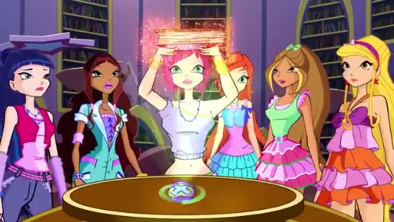 Winx back to school! (Italian/Italiano)