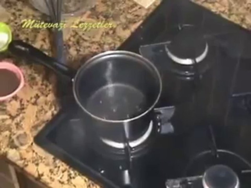 Şölen Pastası Tarifi - Nefis Yemek Tarifi