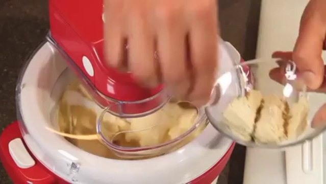 Tahinli Dondurma Tarifi - Nefis Yemek Tarifi