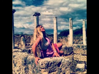 esin kumral peribanou