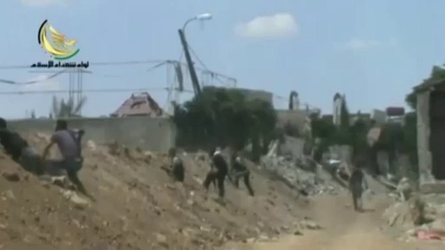 Syrie : des combats font rage dans différentes villes autour de Damas