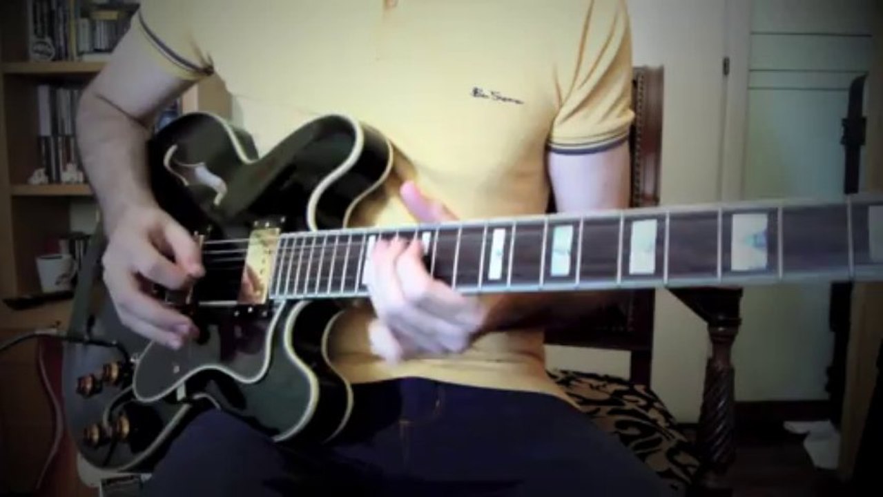 Arabella -  Arctic Monkeys (Cover)