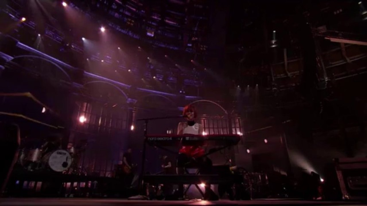 Last Hope- Paramore iTunes Festival 2013 [HD]