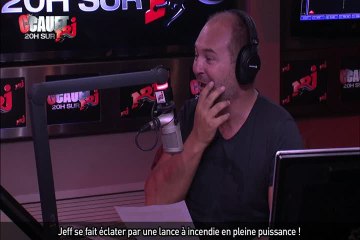 Jeff se fait éclater par une lance à incendie en pleine puissance !