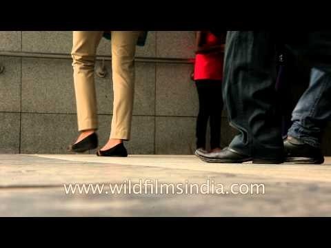 Footfalls at the Saket metro station