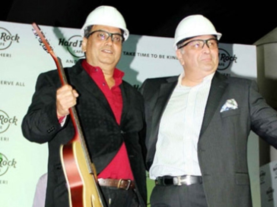 Gul Panag Rishi Kapoor and Subhash Ghai At Hard Rock Cafe Launch