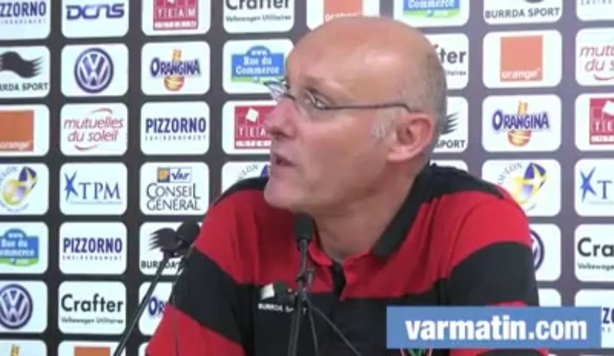 2013-09-05-09-23-10-828 Toulon plus gaillard que Brive (62-12)