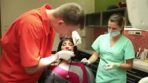 Belles dents en Hongrie, c'est possible avec notre clinique dentaire !