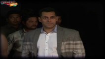 Salman Khan gives Rs 5 Lakh to Victims of Panvel Bus Accident