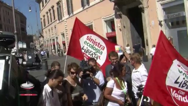 Dopo Berlusconi anche Vendola firma per 4 referendum dei Radicali