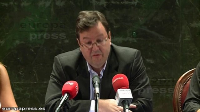 González pide a Lasquetty que dimita