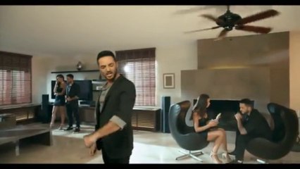 Gökhan Özen -  İki Yeni Yabancı