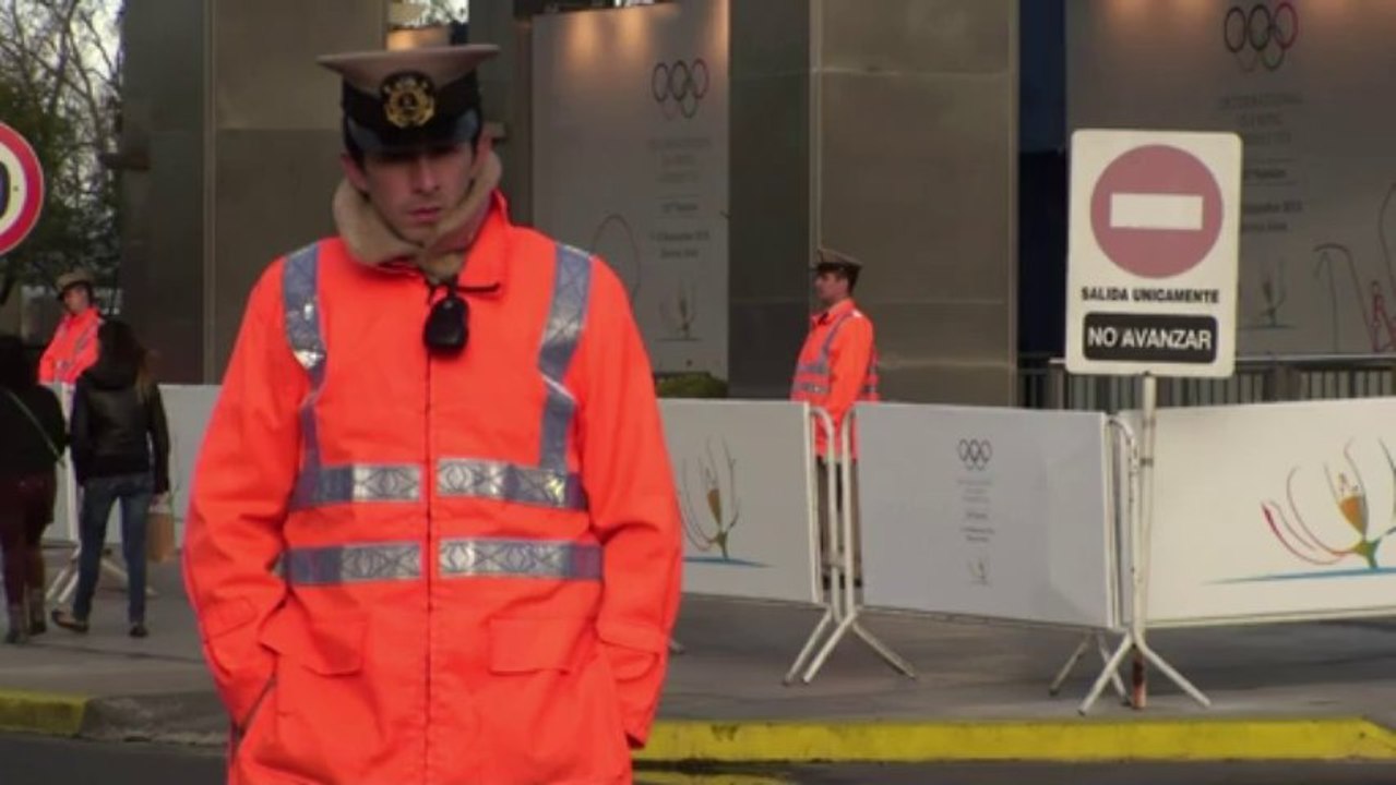 Rogge pede que Rio respeite prazos