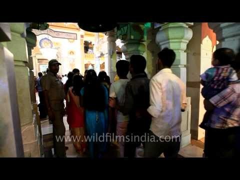 Devotees entering the Birla Mandir during Janmashtami in Delhi