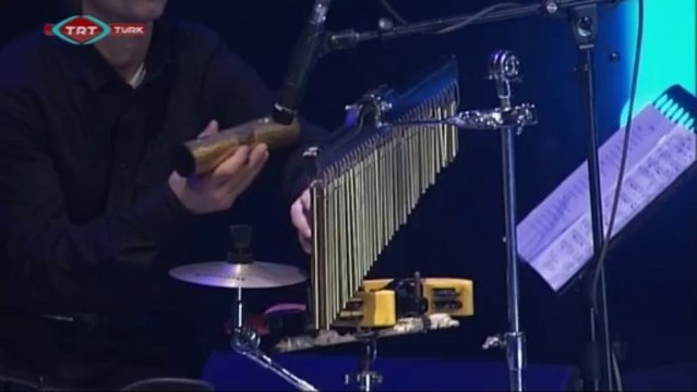 06 can şahiner kapının önünde önlük dikiyi 06.04.2012 o türküler