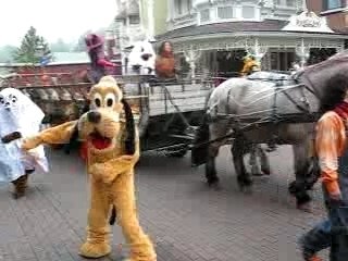 petite parade halloween disney 2006