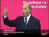 Laurent Fabius, en 2006 : « Nous n’avons pas besoin, à la tête de l’État, de quelqu’un qui se fixe comme programme d’être le futur caniche du Président des États-Unis... »