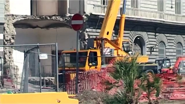 Napoli - Riviera di Chiaia, paura per una fuga di gas (05.09.13)