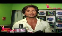 Shahid Kapoor Promotes Phata Poster Nikla Hero At Grand Finale Of Indian Idol Junior