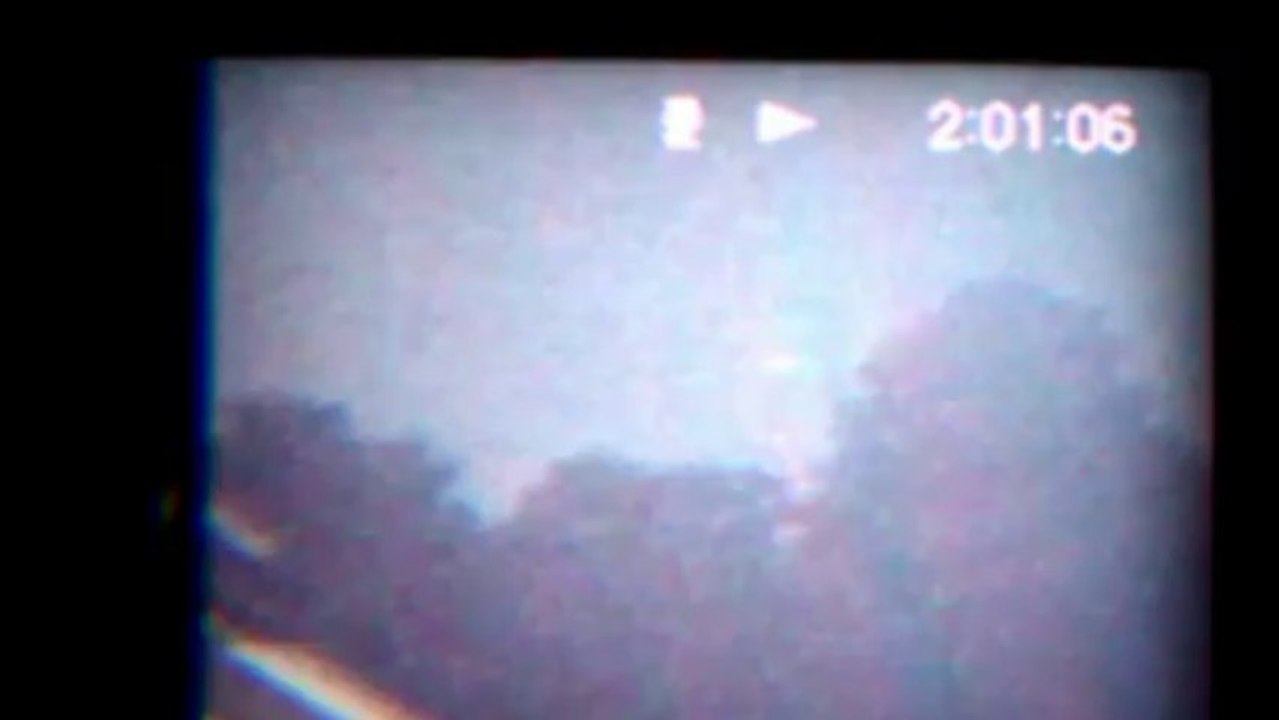 UFO flying over Bangor, Maine 25 August 2013