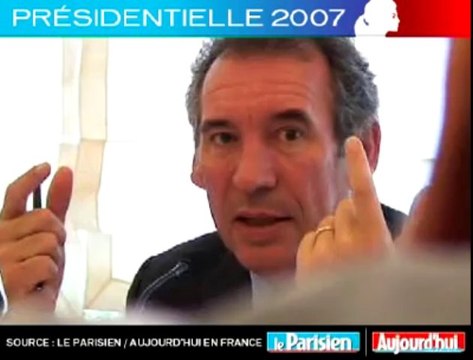 Présidentielle 2007 - Bayrou face aux lecteurs du Parisien: Trop de profs à l'Education nationale ?