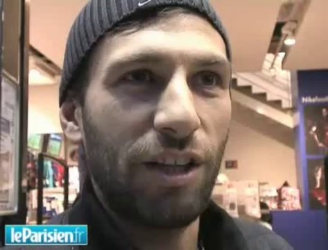 A la boutique du PSG, des supporters restent optimistes