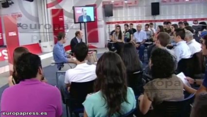 Rubalcaba:"La política de becas es cruel y estúpida"