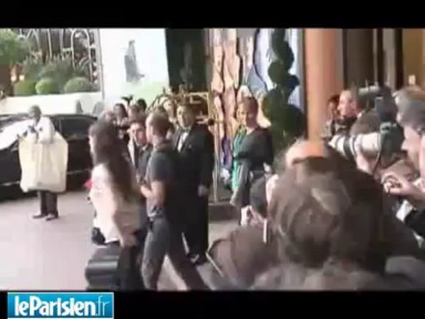 Cannes : et Natalie Portman sort son chien