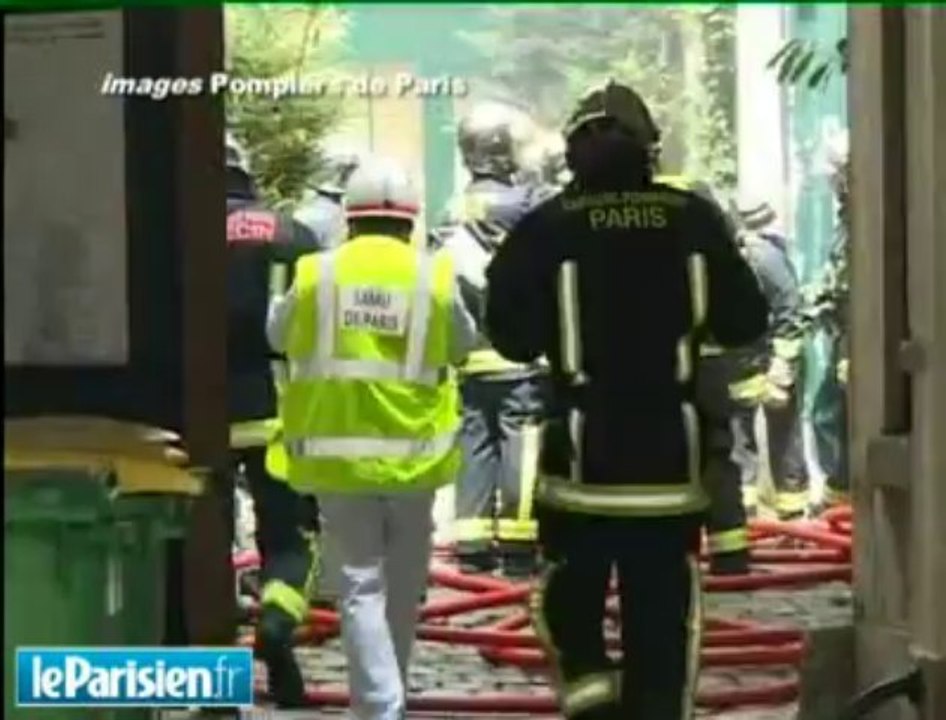 Un mort dans un spectaculaire incendie dans le Marais